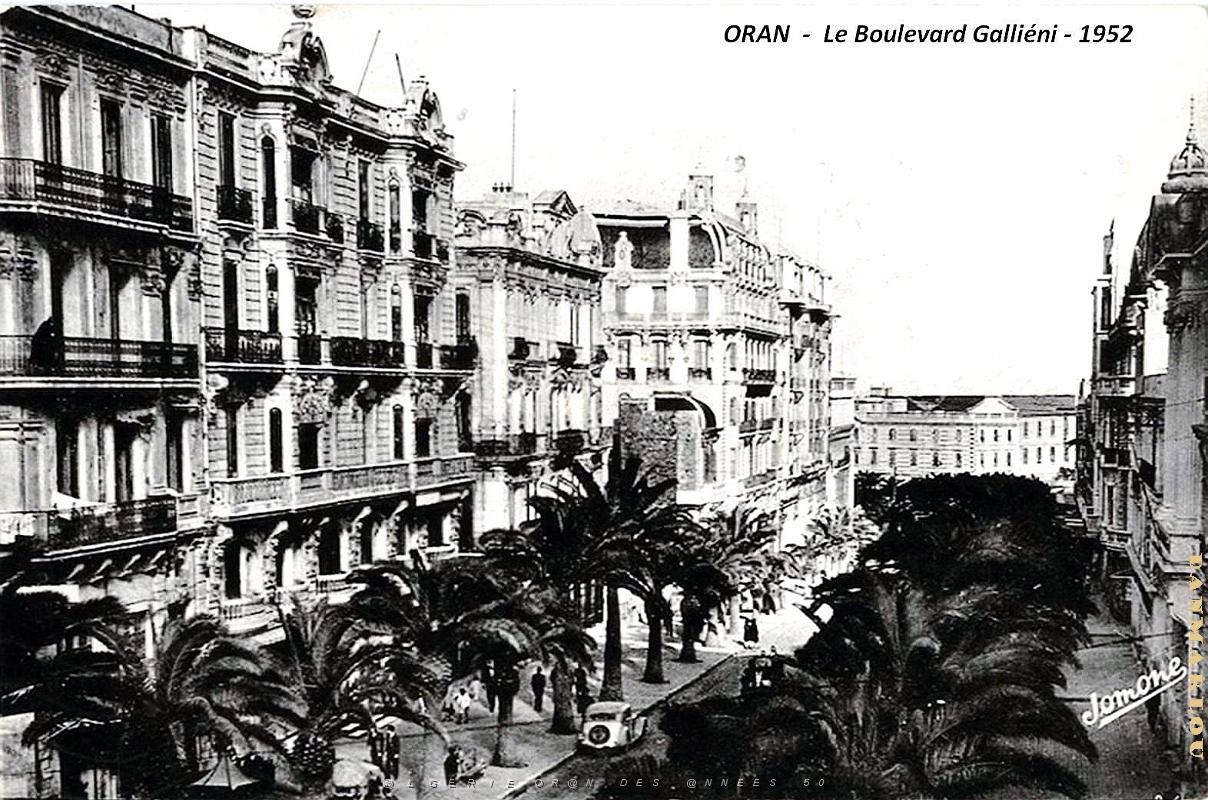 Oran - Boulevard Gallieni - 1952.jpg